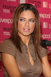 th_58272_Celebutopia-Adriana_Lima-Fashion_Fest_2008_SpringSummer_press_conference_and_photocall-05_122_153lo.jpg
