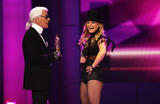 th_20724_Celebutopia-Britney_Spears-Bambi_Awards_2008_Show-13_122_176lo.jpg
