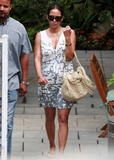 th_17619_Halle_Berry_at_spa_in_Hollywood_02_122_191lo.jpg