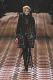 th_92513_High_Quality4_Runway_Pictures_Gucci_Fall-Winter_2008_2009_Womens_5321_jpg_122_419lo.jpg