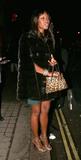 th_54911_celeb-city.org_Naomi_Campbell_out_in_London_008_122_64lo.jpg