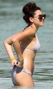 Eliza Doolittle sexy body in micro bikini in Barbados