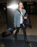 th_94405_celebrity_paradise.com_TheElder_KateBosworth2011_04_04_arrivingonaflightintoLAX2_122_968lo.JPG