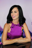 http://img215.imagevenue.com/loc1066/th_58670_1112_katy_perry_perfume_10_123_1066lo.jpg