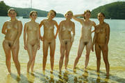 Beach-nudists-43tw106oz4.jpg
