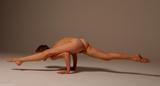 Ellen nude yoga - part 2-e4dngoewo2.jpg