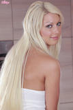Pamela-Blond-in-Cooking-Up-Something-Hot-l020s4t5e2.jpg