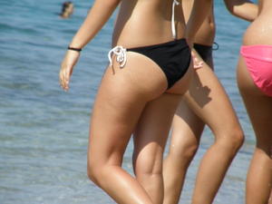 Greek-Beach-Candid-Voyeur-Bikini-2009--34g8f2ivtu.jpg
